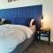 ALA Living Stil-Voll Apartment gemütlich & modern mit extra großem Parkplatz, Balkon, Arbeitsplatz & eigenem Eingang, 5min zur Ulm Messe und Autobahn - Neu Ulm