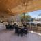 Terracotta Bliss Group Stay For 28 In Wimberley