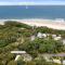 Adder View by Discover Stradbroke - Пойнт-Лукаут