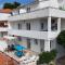 Apartments Peronja Jelsa Seafront