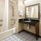 Quality Inn Decatur River City