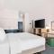 Spark By Hilton Exton - Exton