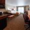 Holiday Inn Express & Suites - Mason City by IHG