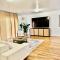 Stylish Evergreen Apartment By Newark Airport - Newark