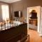 The Hampton Hocks - Wellness & Wine