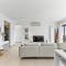 Apartment Theia with sea and sunset views, the Resort in Aphrodite Hills