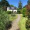 Rose Cottage with seasonal Swimming Pool