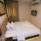 Crowne Pyramids view inn - 开罗