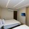 Crowne Pyramids view inn - 开罗