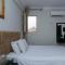 Crowne Pyramids view inn - 开罗