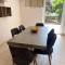 Vouliagmeni 2bed garden flat - 雅典