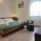 Apartments Glavinović - Near Beach and Center, Free Parking