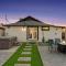 Hummingbird Harmony House with BBQ and Hot Tub in Downtown Phoenix - Phoenix
