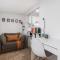 Neat & Tidy Home in Trendy East Orange - Sleeps 4