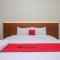 RedDoorz at Gentan Raya by Joglomas
