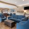Comfort Suites Airport