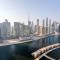 GuestReady - Lux home with skyline view