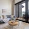 GuestReady - Lux home with skyline view