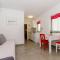 Apartments Pharos