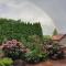 Inspiration - zwei Terrassen mit Seeblick und Garten