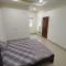LEO's DEN 9 Guests AC 3BHK 9 mins to RGIA - 商沙巴