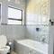 Langelihle- Margate Accommodation