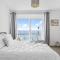 Lighthouse View - Woodburner & Sea Views
