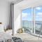 Lighthouse View - Woodburner & Sea Views