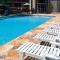 MCM Elegante Hotel