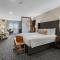 Oxford Hotel Bend