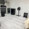 Studio near Waterloo