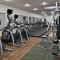 Holiday Inn Express & Suites Farmington Bloomfield by IHG