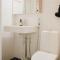 Cozy and stylish studio in Kamppi - Helsinki