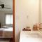 Catskills Retro Retreat- Upstate Home W Hot Tub - Saugerties