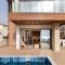 Santa Barbara Seafront villas w jacuzzi pool