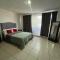 3 VENATOR House Boutique