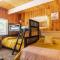 Family Lake Arrowhead Home Sleeps 12 and Gameroom - ليك أروهيد