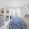 Wave Song - Stunning apartment on beach with pool - Nassau