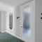 Wave Song - Stunning apartment on beach with pool - Nassau