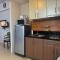Henry's Newport Condotel - Manila