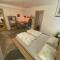 A6 Apartment