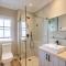 4164 River Club