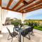 Villa with a heated pool and complete privacy - by TA Leut - Privlaka