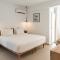 Sea Breeze Hotel