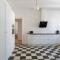 Lovely 3BR Manor Apartment 5 min from Tivoli Gardens