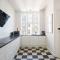 Lovely 3BR Manor Apartment 5 min from Tivoli Gardens