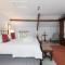 Charming Georgian Coach House