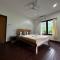 Villa Joglo tepi sungai