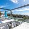 Palm Beach Seaviews With A Touch Of Luxury Awaits