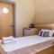 Fontana Luxury Rooms - Mytiléna